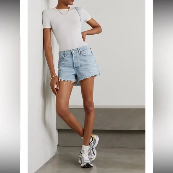 AGOLDE Parker cut off denim shorts 2,5” - Picture 2 of 13